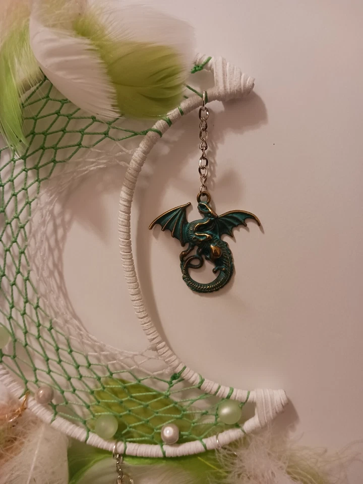 Moonlit Guardian: Dragon Queen Dreamcatcher
