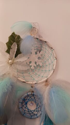 Snowflake Ornament Dream Catcher - Winter Wonderland Edition by Tabu